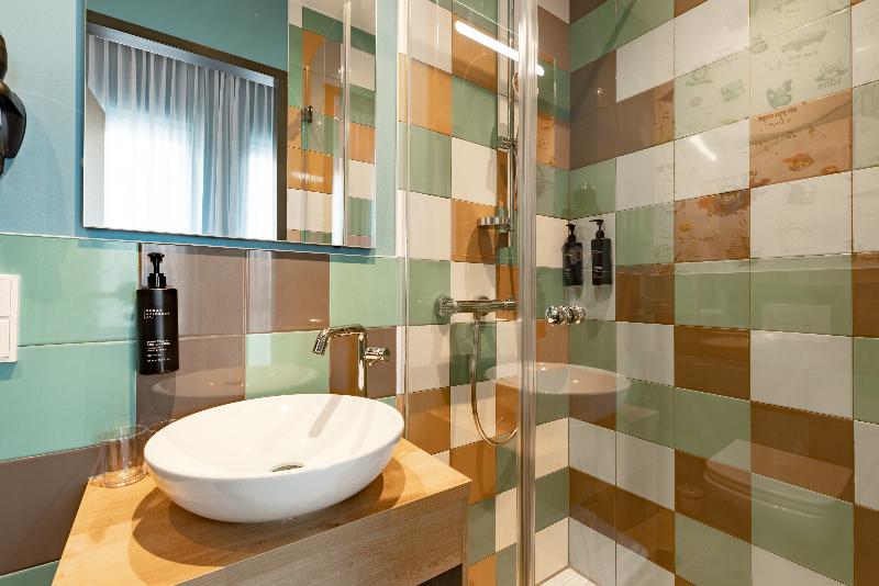 Holiday Inn - The Niu, Pax Berlin Airport, by IHG - Oda