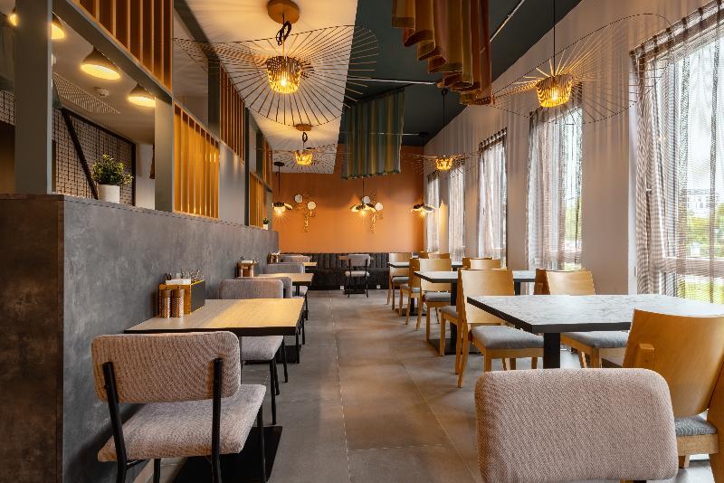 Holiday Inn - The Niu, Pax Berlin Airport, by IHG - Restoran