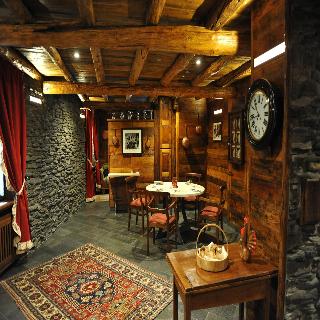 Café Quinson Relais De Charme fotoÄŸrafÄ±