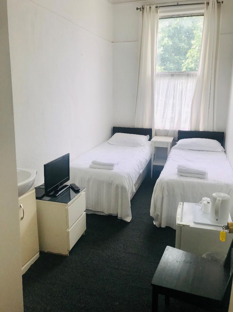 Amhurst Hotel - Oda