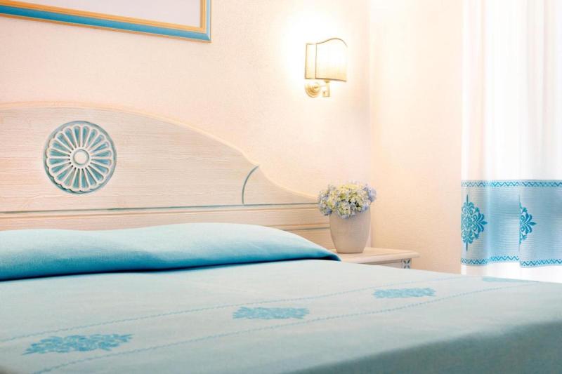 Hotiday Room Collection - Baja Sardinia - Oda