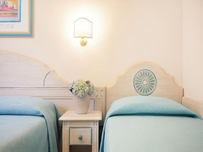 Hotiday Room Collection - Baja Sardinia - Oda