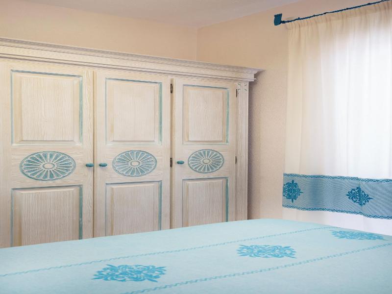 Hotiday Room Collection - Baja Sardinia - Oda