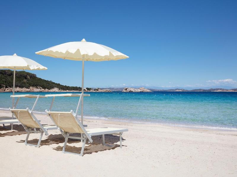 Hotiday Room Collection - Baja Sardinia - Plaj