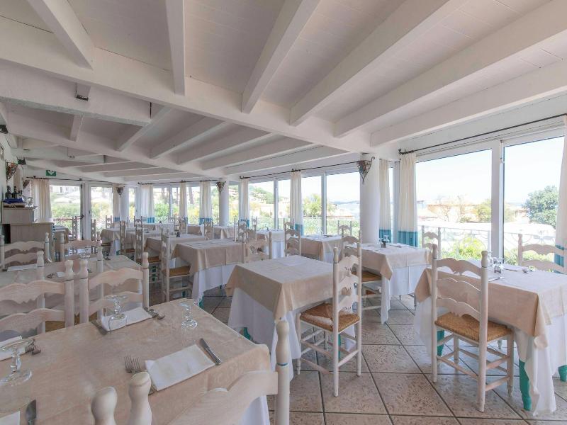 Hotiday Room Collection - Baja Sardinia - Restoran
