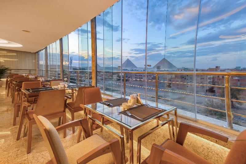Pyramids Plateau Hotel - Genel