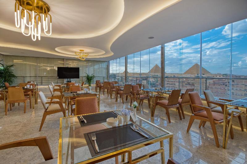 Pyramids Plateau Hotel - Genel