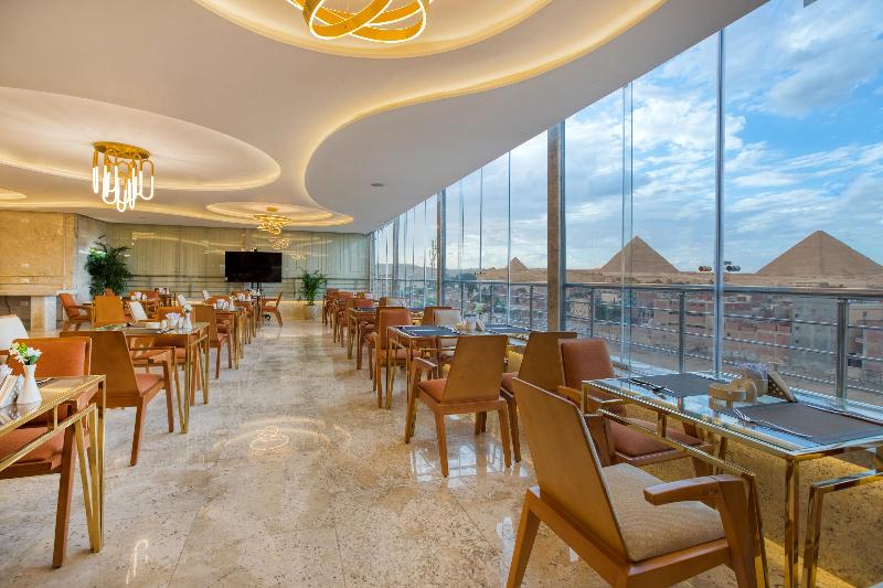 Pyramids Plateau Hotel - Restoran