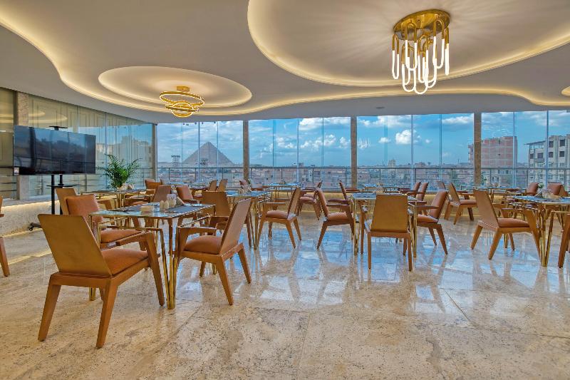 Pyramids Plateau Hotel - Restoran