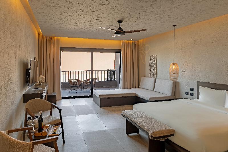 Sentido Naga Bay - Oda