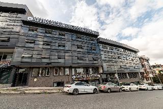 The Royal Luxury Hotel