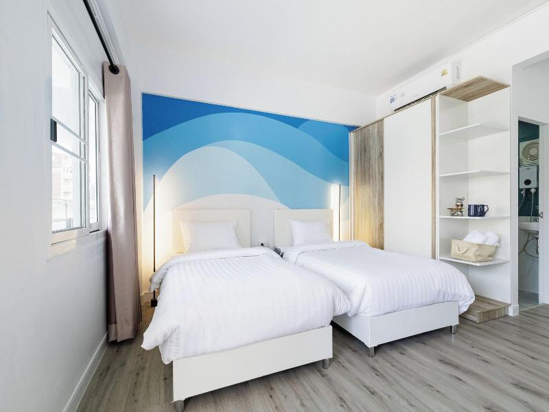 Srinn Hotel Pattaya Klang - Oda