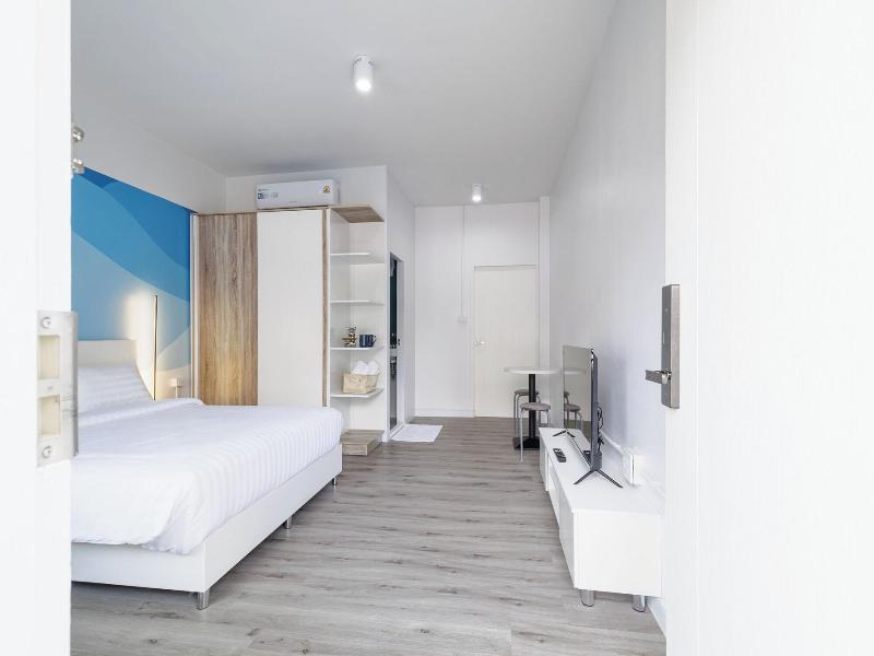 Srinn Hotel Pattaya Klang - Oda