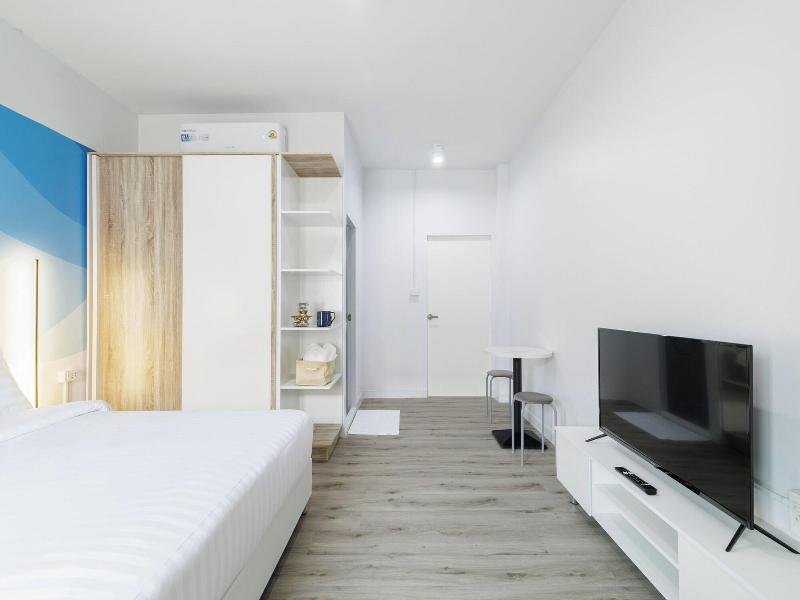 Srinn Hotel Pattaya Klang - Oda