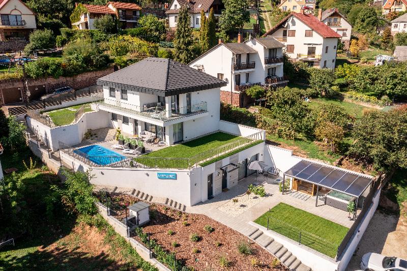 Lake Spirit Boutique Apartments - Genel