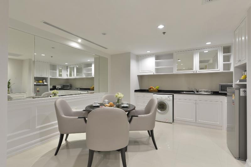Centre Point Plus Hotel Silom - Oda