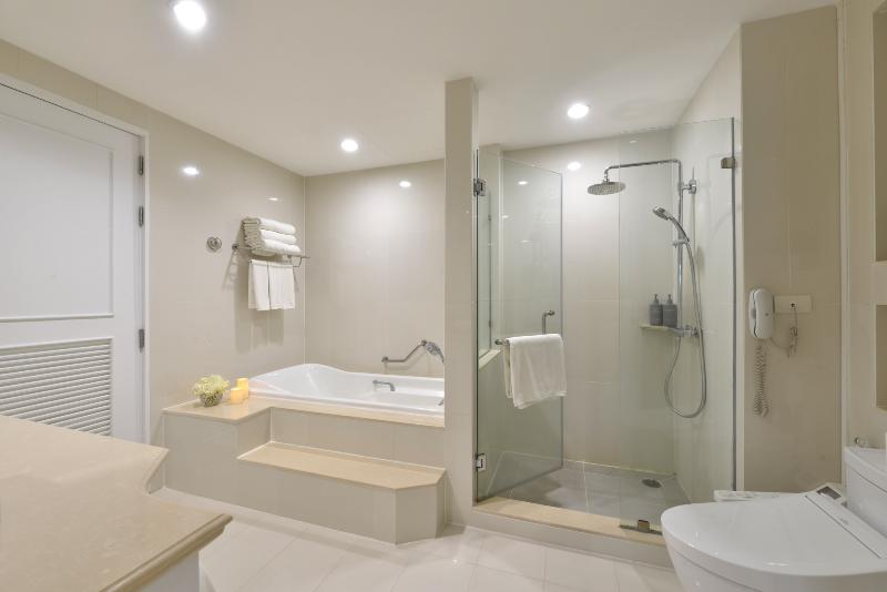 Centre Point Plus Hotel Silom - Oda