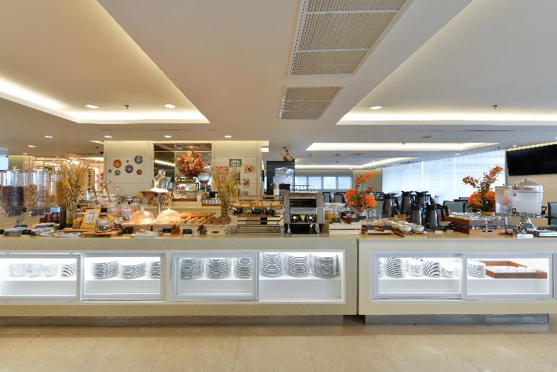 Centre Point Plus Hotel Silom - Restoran
