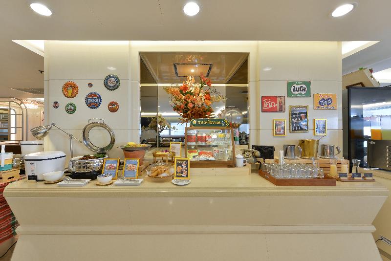 Centre Point Plus Hotel Silom - Restoran