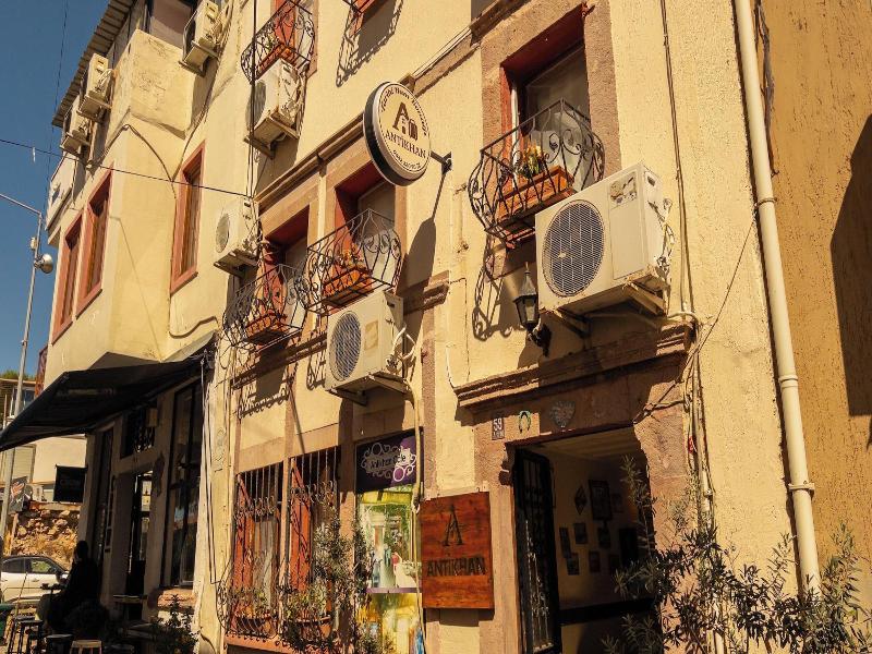 Tarihi Rum Konağı Antikhan - Genel