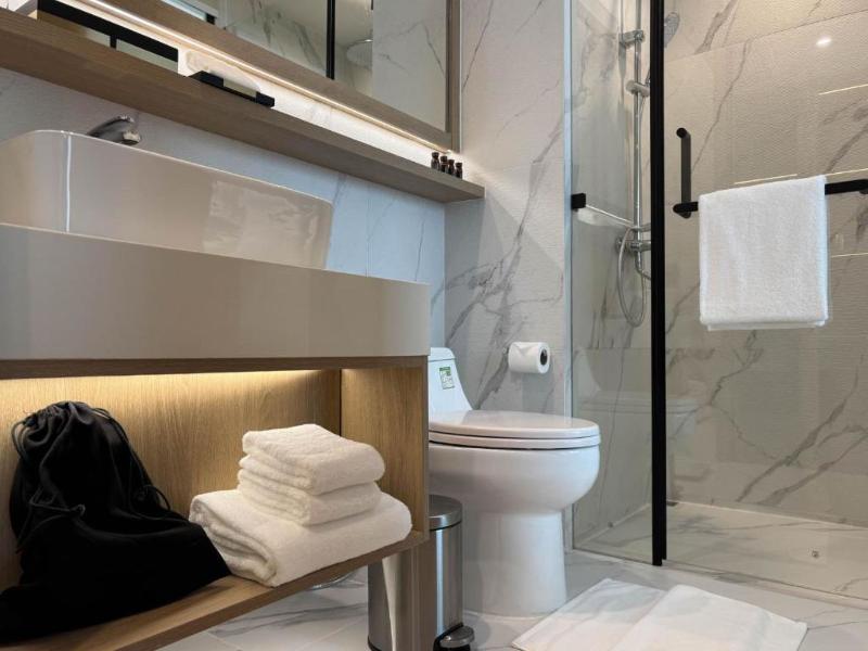 Laya Suites & Residences - Oda
