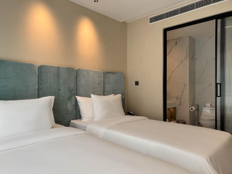 Laya Suites & Residences - Oda