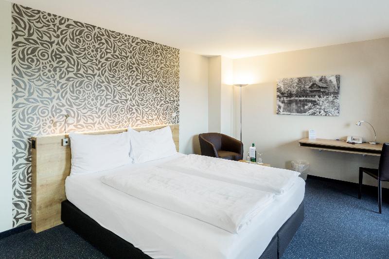 Aarau-West Swiss Quality Hotel - Oda