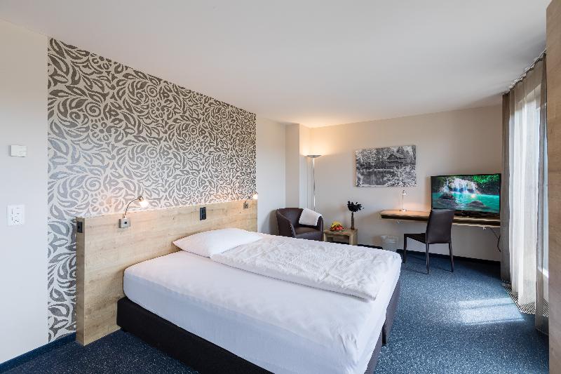 Aarau-West Swiss Quality Hotel - Oda