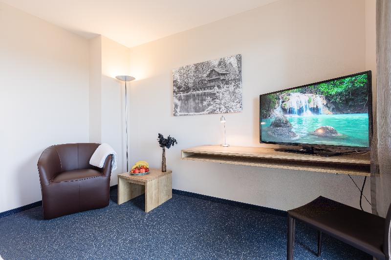 Aarau-West Swiss Quality Hotel - Oda