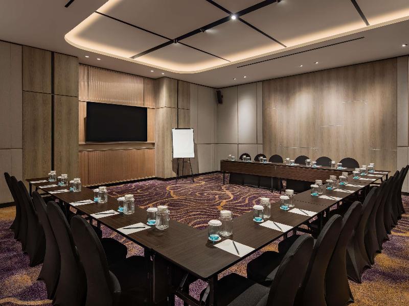 Mercure Madiun - Toplantı
