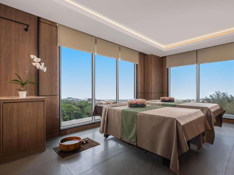 Grand Mercure Batam Centre - Aktivite