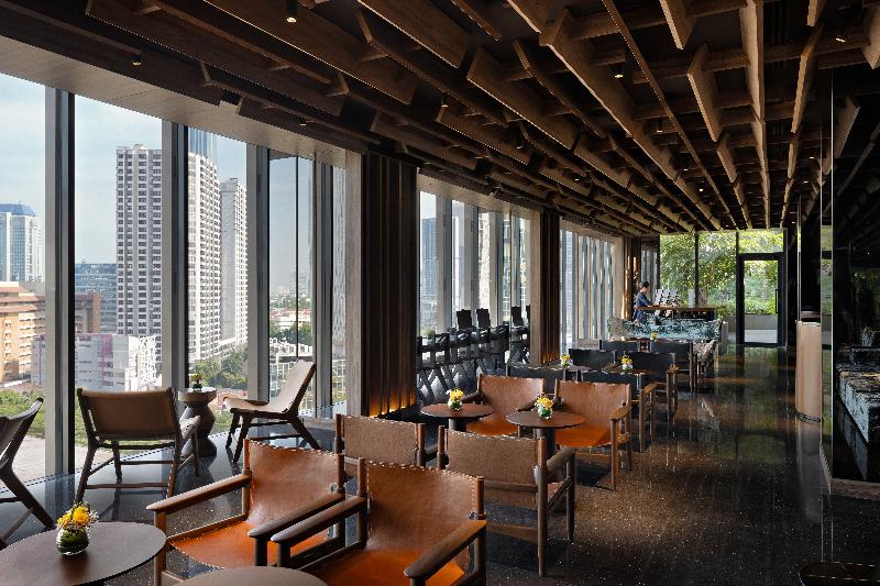 Swissotel Living Jakarta Mega Kuningan - Lobi