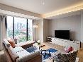 Swissotel Living Jakarta Mega Kuningan oda fotoğrafı