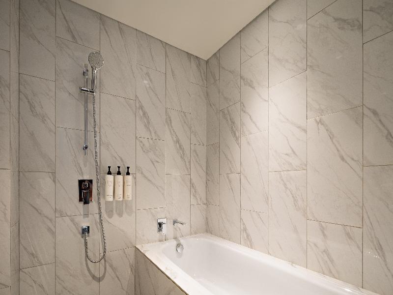 Swissotel Living Jakarta Mega Kuningan - Oda