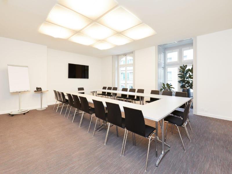 Kreuz Bern Modern City Hotel - Toplantı