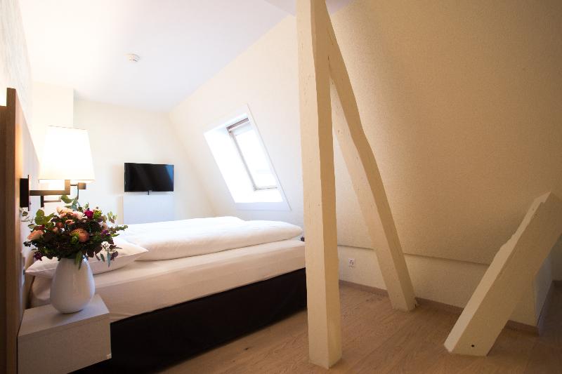 Kreuz Bern Modern City Hotel - Oda
