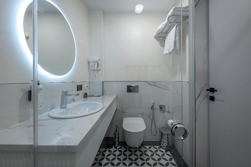Boutique Hotel Calligraphy Tbilisi - Oda
