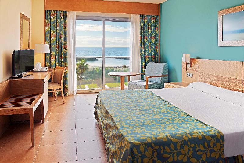 Elba Carlota Beach & Golf Resort - Oda