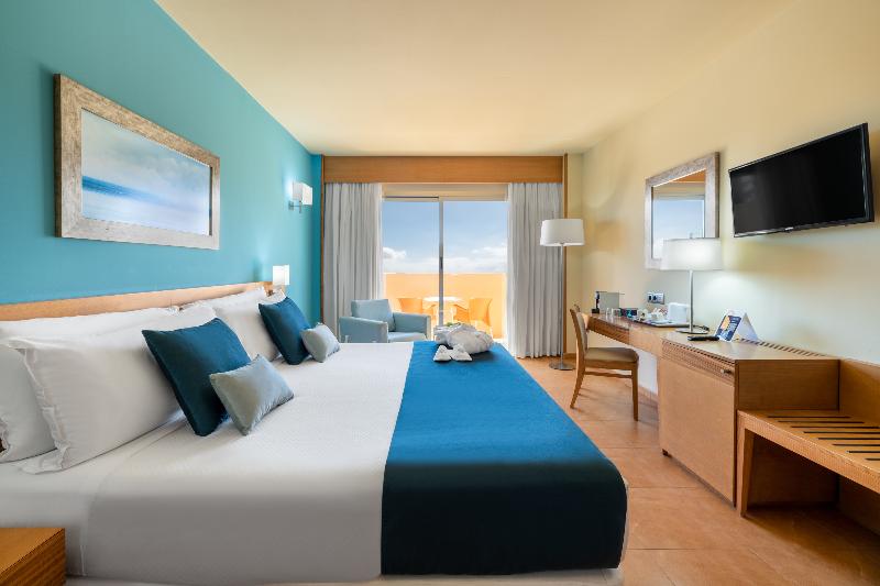 Elba Carlota Beach & Golf Resort - Oda