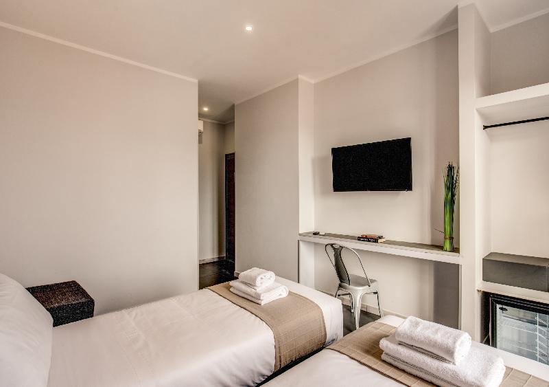 Floor 6 by DOT Suites - Oda