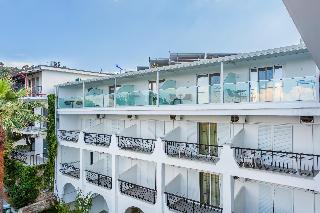 Kriopigi Hotel