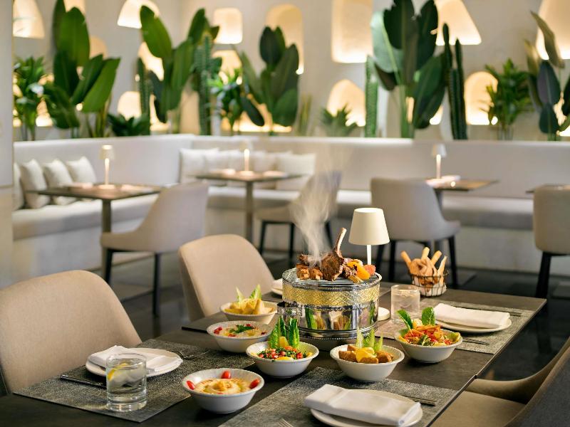 Movenpick Hotel Waad Al Shamal - Restoran