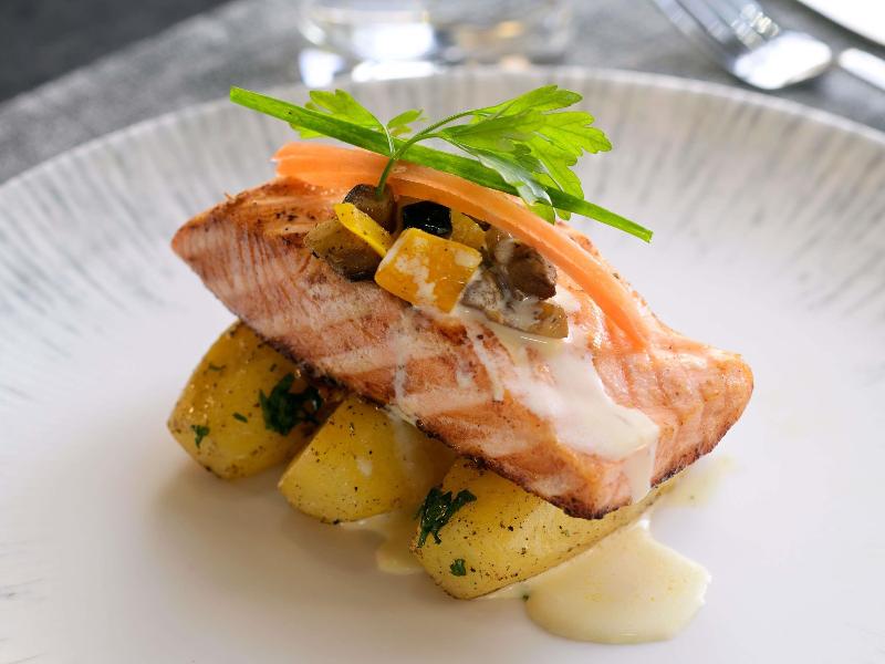 Movenpick Hotel Waad Al Shamal - Restoran