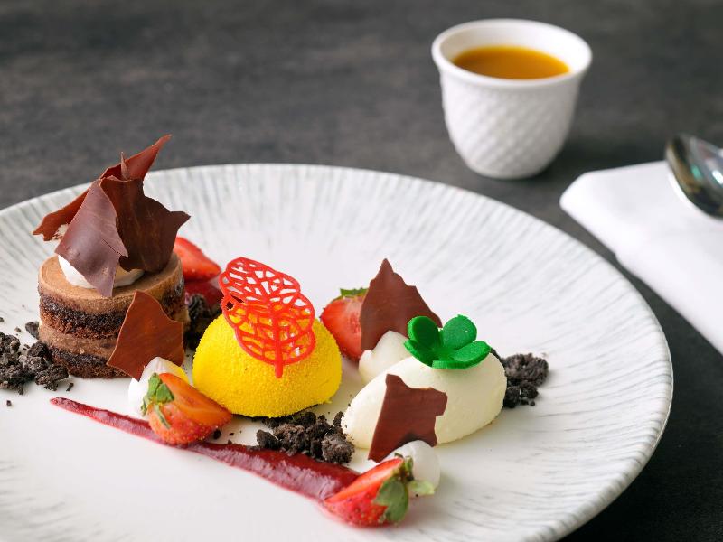 Movenpick Hotel Waad Al Shamal - Restoran