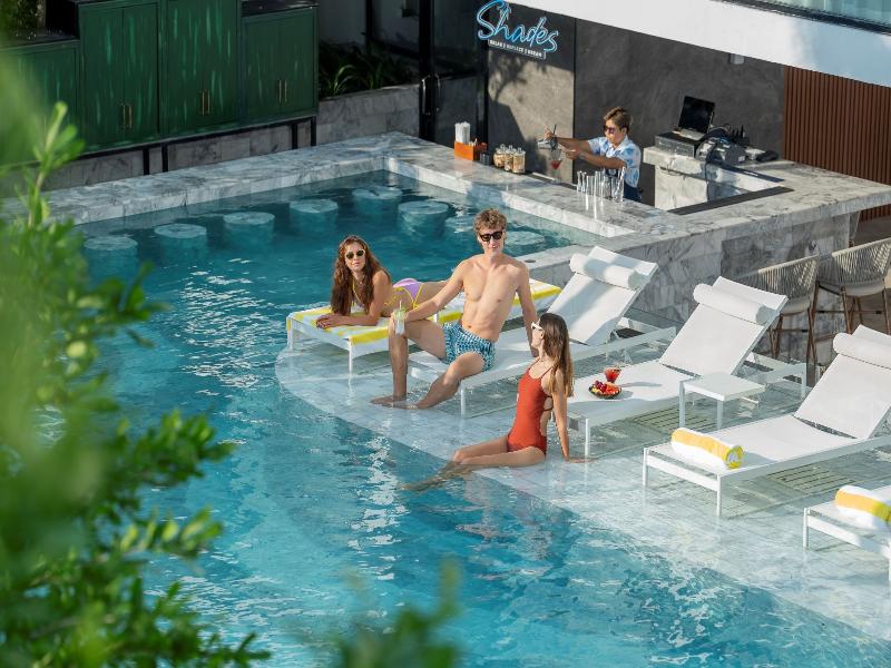Tribe Phuket Patong - Havuz