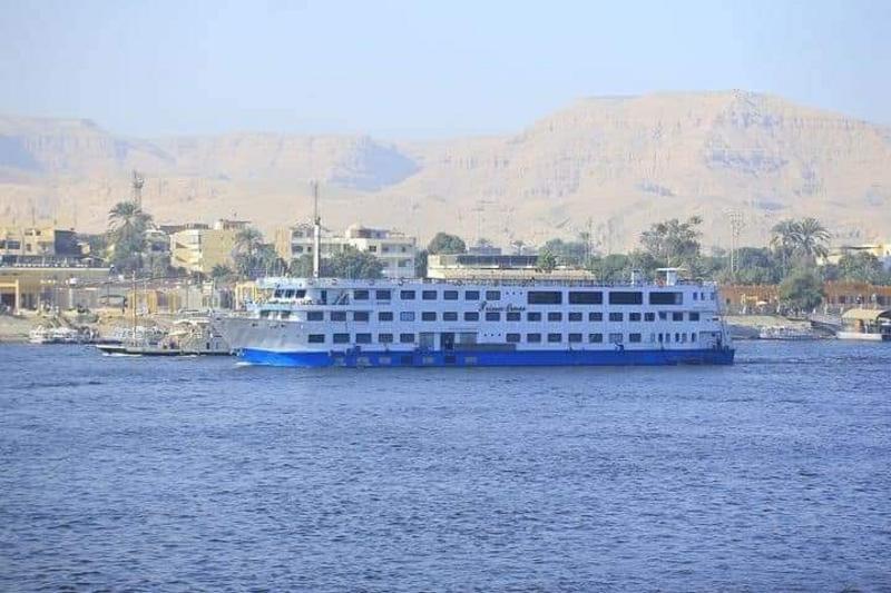 Prince Omar Cruise - Genel