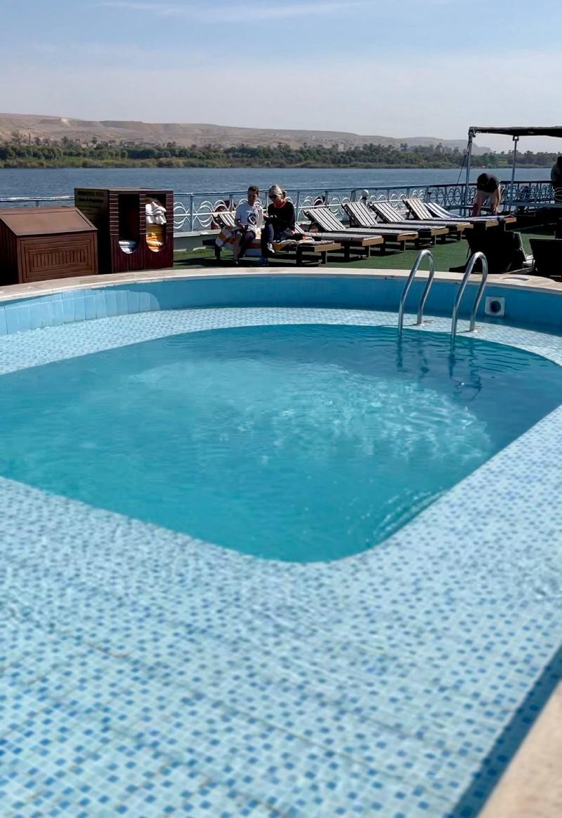 Prince Omar Cruise - Havuz