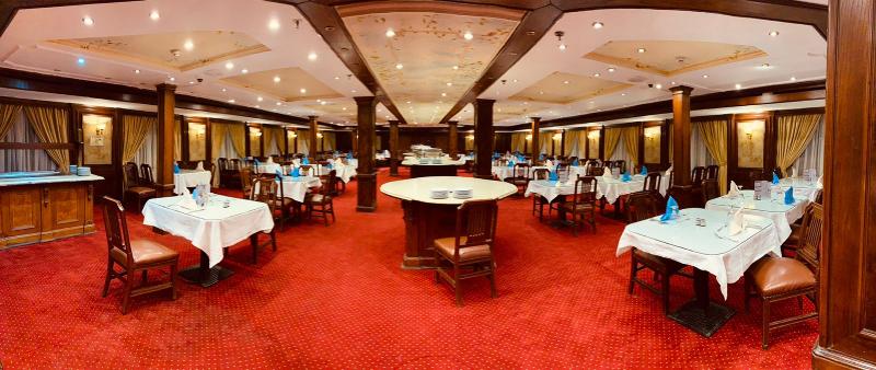 Prince Omar Cruise - Restoran