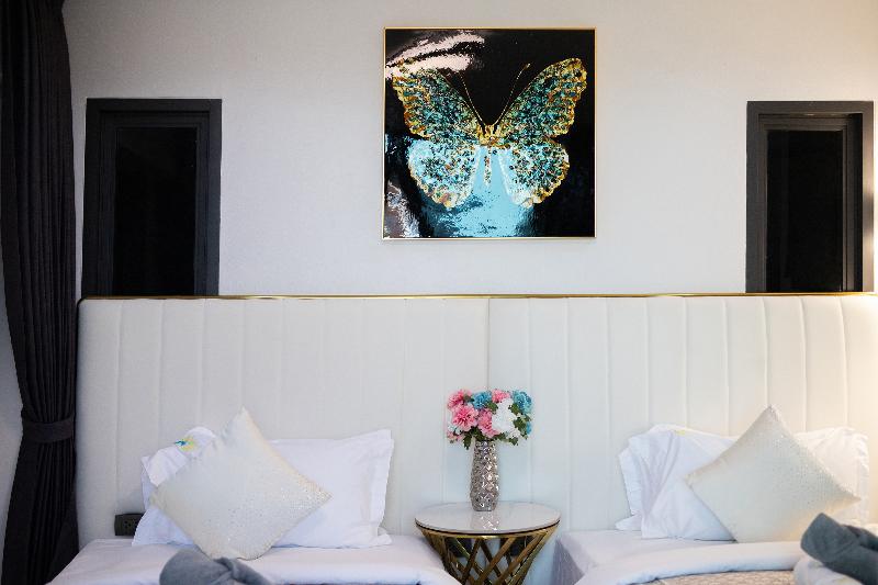 Nariya Bayfront Phuket - Oda