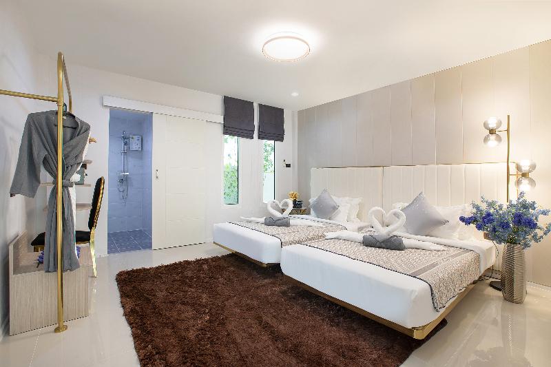 Nariya Bayfront Phuket - Oda